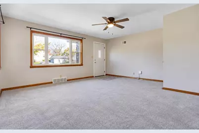 1270 Grandstaff Avenue, Lancaster, OH 43130 - Photo 4