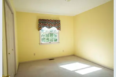 8 Susan Drive, Chillicothe, OH 45601 - Photo 6