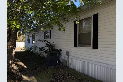 5 Spring Lake Court, Delaware, OH 43015 - Photo 2