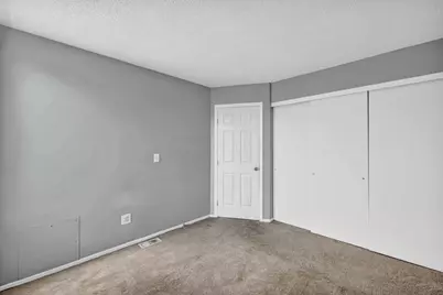 4975 Stoneybrook Boulevard #14E, Hilliard, OH 43026 - Photo 16