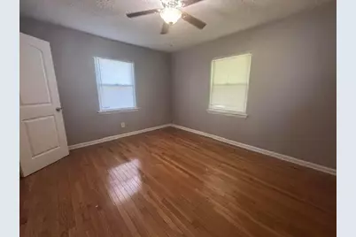 3295 Eisenhower Road, Columbus, OH 43224 - Photo 6