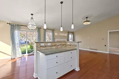 8833 Meadow Grass Lane, Lewis Center, OH 43035 - Photo 10