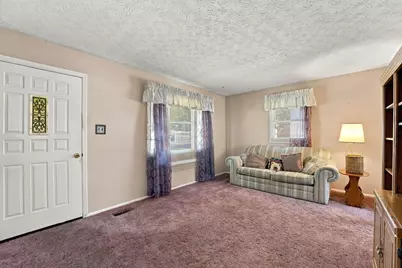 640 N Roosevelt Avenue, Lancaster, OH 43130 - Photo 6