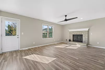 4133 Southwest Boulevard, Grove City, OH 43123 - Photo 18