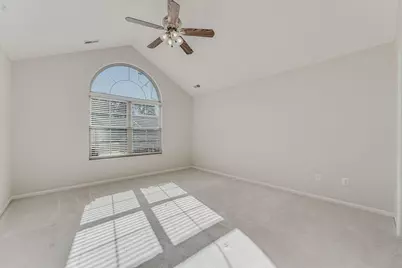 7280 Falls View Circle, Delaware, OH 43015 - Photo 40