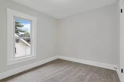 318 N Pleasant Street, New Lexington, OH 43764 - Photo 18