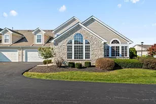 1616 Chestnut Farms Loop, Grove City, OH 43123 - Photo 1