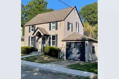 206 N McKenzie Street, Mount Vernon, OH 43050 - Photo 1