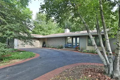 160 Croswell Road, Columbus, OH 43214 - Photo 1