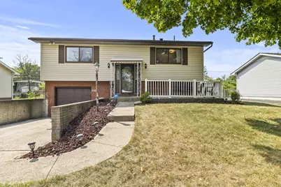 3839 Bonita Road, Columbus, OH 43232 - Photo 1