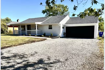 105 Marilla Road, Columbus, OH 43207 - Photo 1