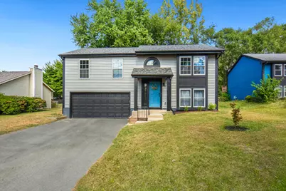 445 Meadows Boulevard, Pickerington, OH 43147 - Photo 1