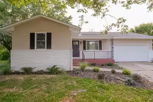 5858 Cummington Ct, Columbus, OH 43213 - Photo 1