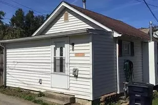 234 Park St, Lancaster, OH 43130 - Photo 1