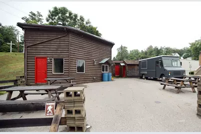 100 Clark Street, New Straitsville, OH 43766 - Photo 1