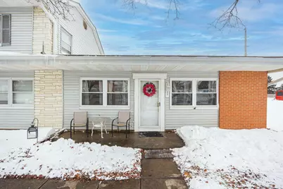 11 Oak Road, Columbus, OH 43217 - Photo 1