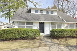 215 S Jefferson St, Galion, OH 44833 - Photo 1