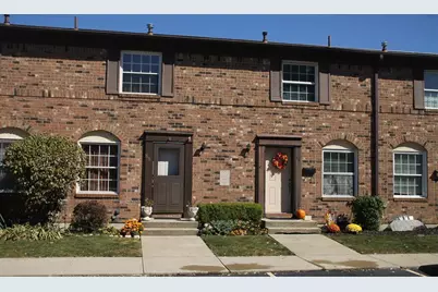 86 Tarryton Court W #16D, Columbus, OH 43228 - Photo 1