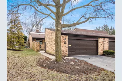 4574 Arlingate Drive E, Upper Arlington, OH 43220 - Photo 1