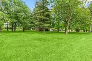 400 Sylvan Shores Dr, South Vienna, OH 45369 - Photo 1