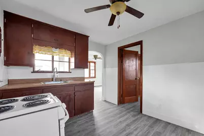 2704 Kilbourne Avenue, Columbus, OH 43231 - Photo 1