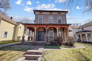 738 S Center St, Springfield, OH 45506 - Photo 1