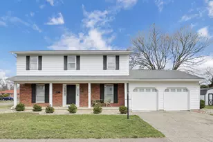 670 Robin Ln, Newark, OH 43055 - Photo 1