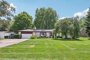 685 Olde Settler Pl, Columbus, OH 43214 - Photo 1