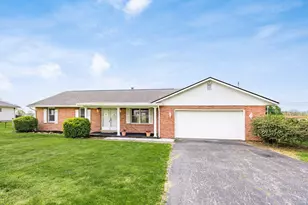 306 Northview Dr, London, OH 43140 - Photo 1