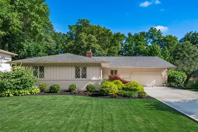 1546 Oakview Drive, Columbus, OH 43235 - Photo 1