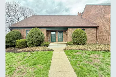 1546 Sandringham Court, Upper Arlington, OH 43220 - Photo 1