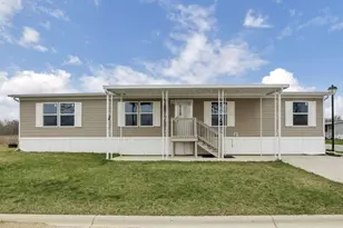 250 Rosie Ave, Pataskala, OH 43062 - Photo 1