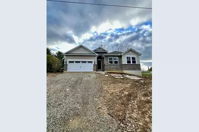 211 Candlewood Drive #9, Mount Gilead, OH 43338 - Photo 1