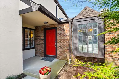 130 Saint Julien Street #27B, Worthington, OH 43085 - Photo 1