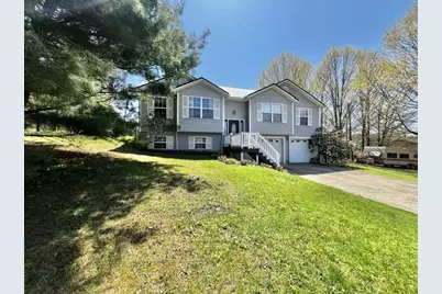 352 Valleybrook Circle, Howard, OH 43028 - Photo 1