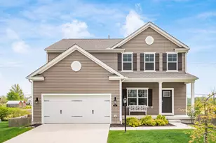 813 Lorenzo Dr, Marysville, OH 43040 - Photo 1