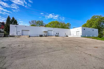 30 S Sycamore Street, Springfield, OH 45505 - Photo 1