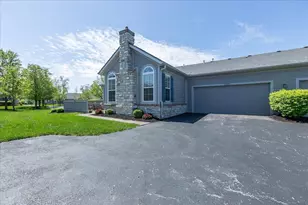 6227 Stonewalk Ln, New Albany, OH 43054 - Photo 1