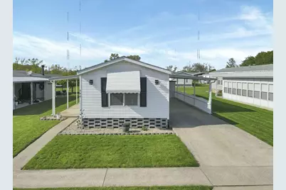 990 Jerry Lee Drive, Obetz, OH 43207 - Photo 1