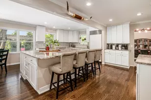 2570 Lane Rd, Columbus, OH 43220 - Photo 1