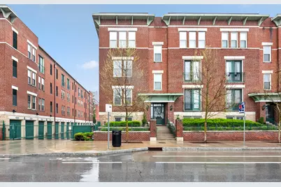 110 E Mound Street #2, Columbus, OH 43215 - Photo 1
