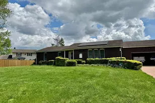 6 Oakwood Dr, Chillicothe, OH 45601 - Photo 1