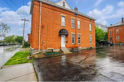 696 Bank Street, Columbus, OH 43206 - Photo 1