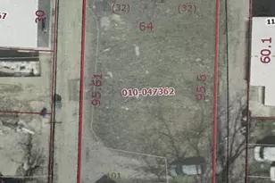 1095 E Sycamore St, Columbus, OH 43206 - Photo 1