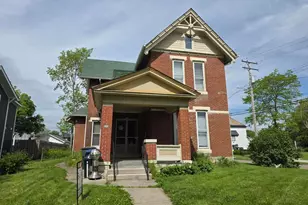 195 N Monroe Ave, Columbus, OH 43203 - Photo 1