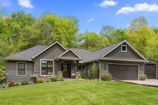 530 Terrace Ridge Cir, Howard, OH 43028 - Photo 1