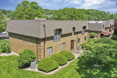 625 Country Club Drive #E4, Newark, OH 43055 - Photo 1