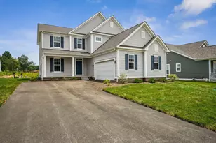 305 Reign Way, Pataskala, OH 43062 - Photo 1