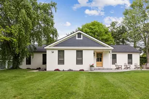 5210 Chevy Chase Ct, Columbus, OH 43220 - Photo 1