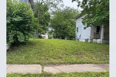 118 N Ogden Avenue, Columbus, OH 43204 - Photo 1